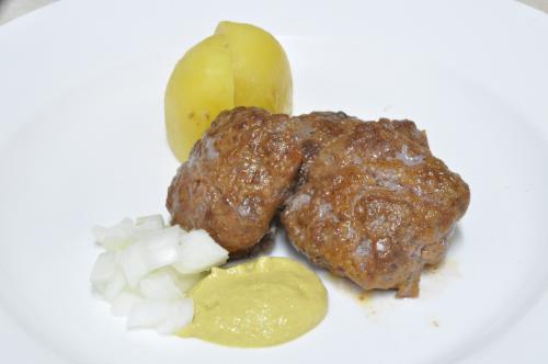 Šumavské biftečky z hovězího masa  – Snadné recept z Česko kuchyně, hotový za 30 - 45 minut